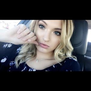 Meet your Posher, Destiny